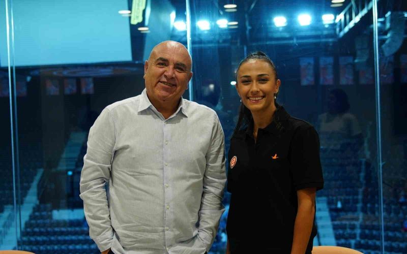 Corendon Sport Talks’un bu haftaki konuğu Simge Aköz oldu