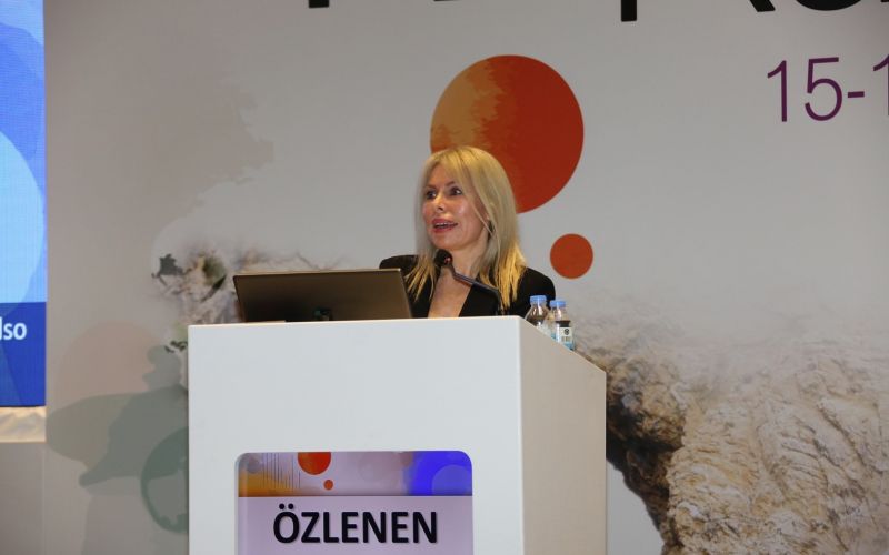 Prof. Dr. Özlenen Özkan: 