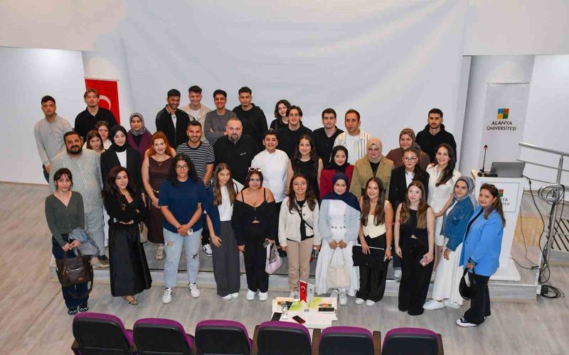 Gastronomi öğrencileri, Dünya Aşçılar Günü’nde deneyimlerini paylaştı
