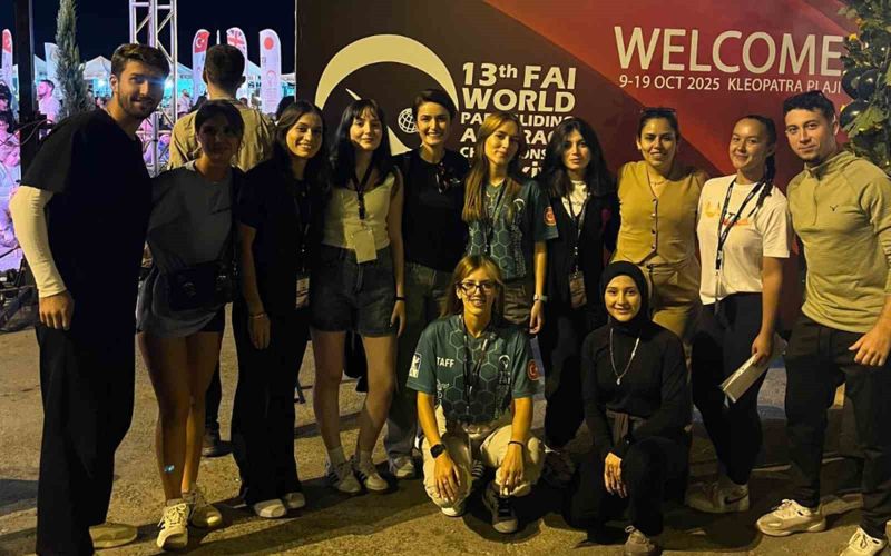 ALKÜ, 13. Dünya Yamaç Paraşütü Hedef Şampiyonası’nda önemli rol üstlendi