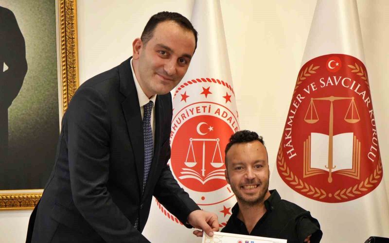 Antalya’da yükümlülerin topluma kazandırılmasında gönüllülere sertifika
