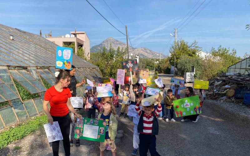 Antalya’da minik adımlarla ‘en haklı’ yürüyüş
