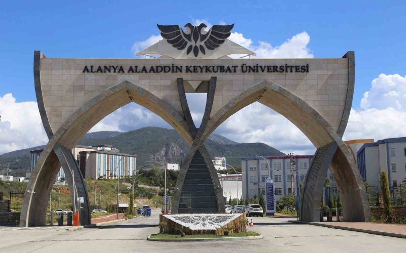 ALKÜ, URAP sıralamasında 27 basamak birden yükselip en büyük sıçrama yapan ikinci üniversite oldu
