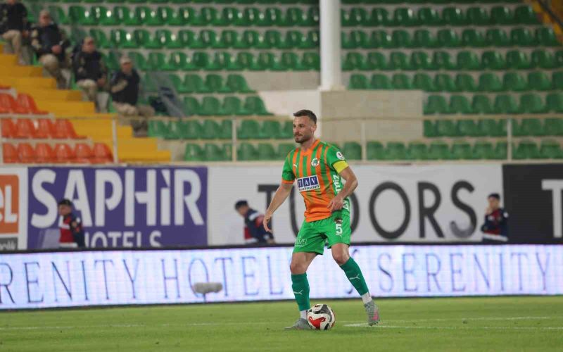 Trendyol Süper Lig: Alanyaspor: 1 - Kasımpaşa: 2 (Maç sonucu)
