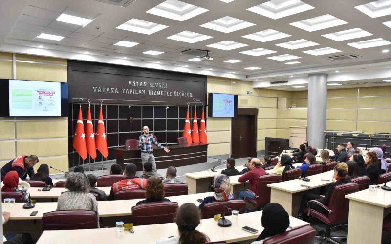Kepez Belediyesi’nden yaşlı dostu kente güçlü adım
