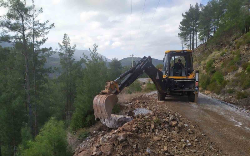Büyükşehir’den yağışın ardından olumsuzluklara müdahale

