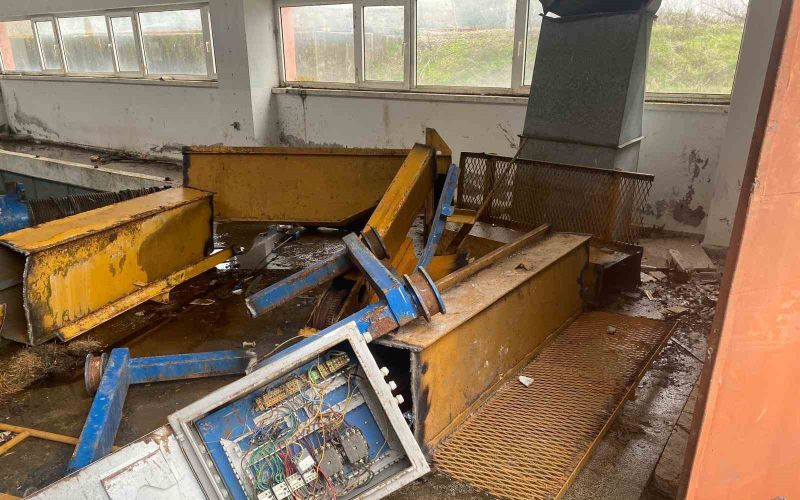 Faal olmayan Su Temin Projesi Tesisine girip 6 milyon liralık malzeme çaldılar
