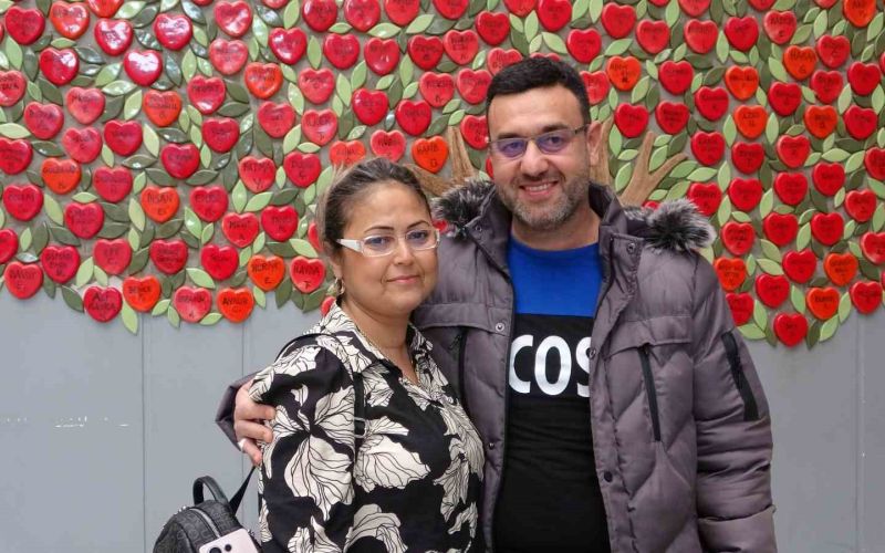 Sevgililer Günü’nde eşinden gelen hayat
