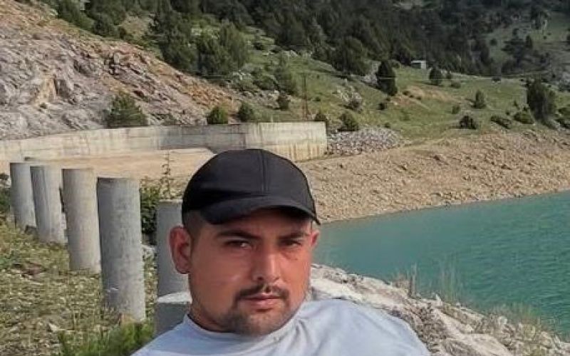 Serada kalp krizi geçiren genç hayatını kaybetti
