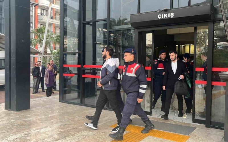 Alanya’da 1 kişinin öldüğü silahlı saldırıda 3 tutuklama
