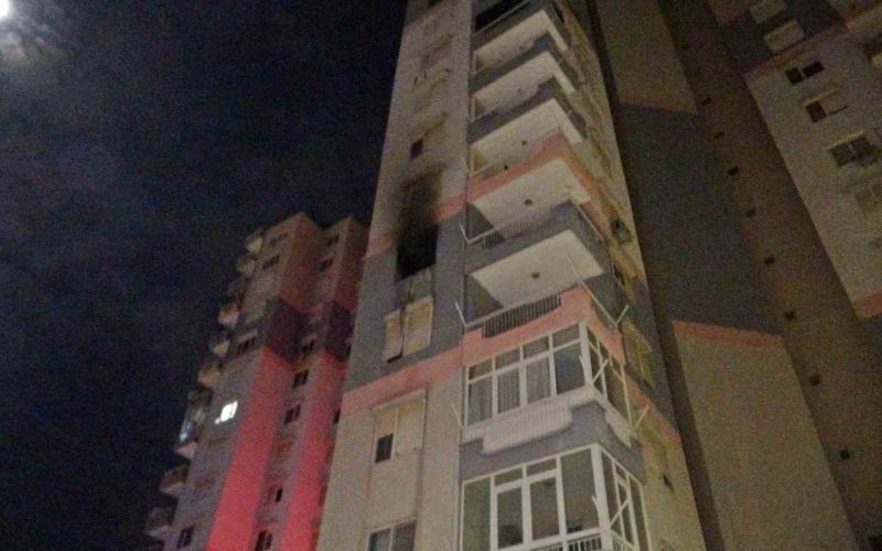 Evinde çıkan yangında yaralanan adam 3 ay sonra hayatını kaybetti
