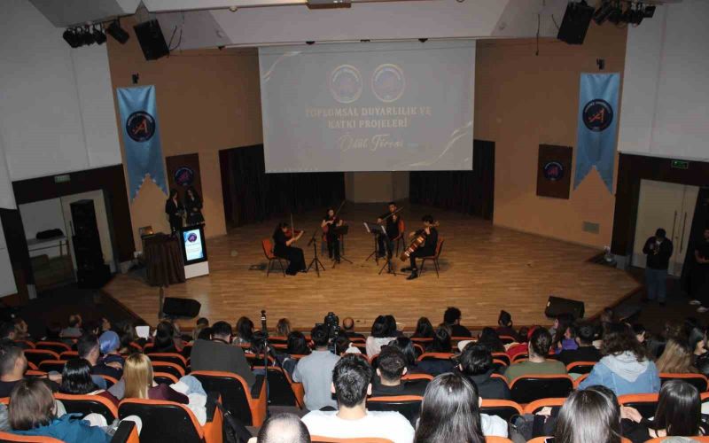 Toplumsal Duyarlılık ve Katkı Projeleri’nde Spor Bilimleri Fakültesi birinci oldu
