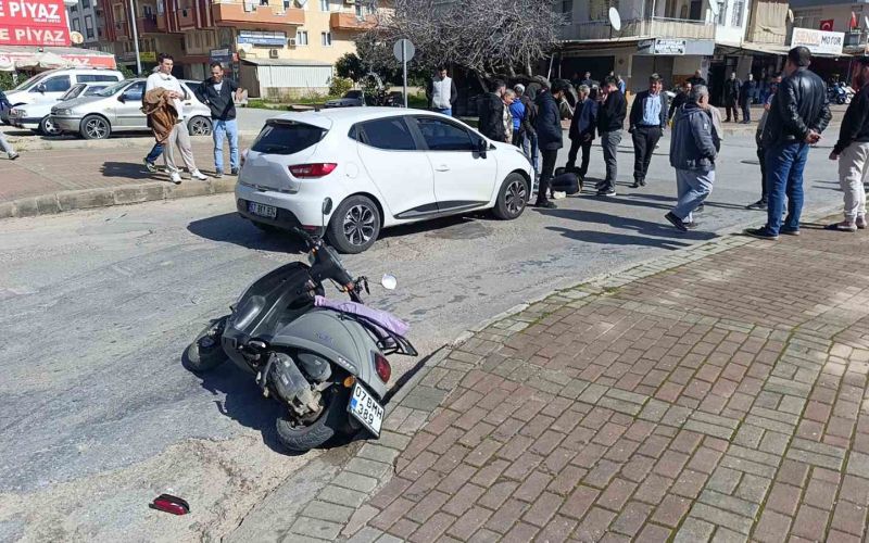 Otomobil ile motosiklet çarpıştı: 1 yaralı
