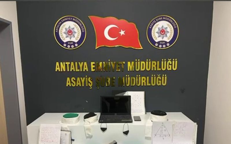 Dini duyguları istismar ederek 2 milyon liralık vurgun yapan 2 şahıs tutuklandı
