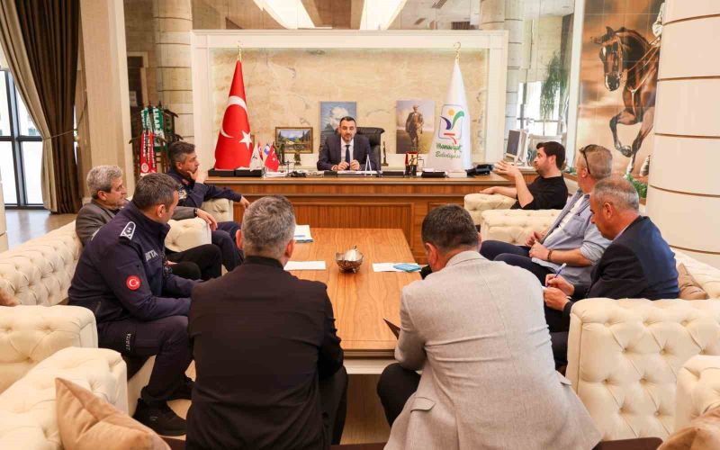 Manavgat’ta sezon öncesi ulaşım ve güvenlik masaya yatırıldı
