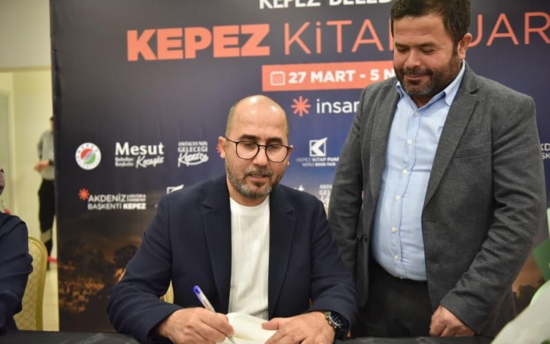 Kitabının satış geliri köy okulunun yapımına bağışlandı
