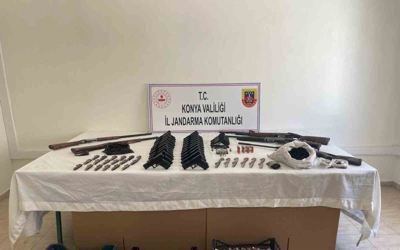 Antalya ve Konya’da jandarmadan silah kaçakçılığı operasyonu
