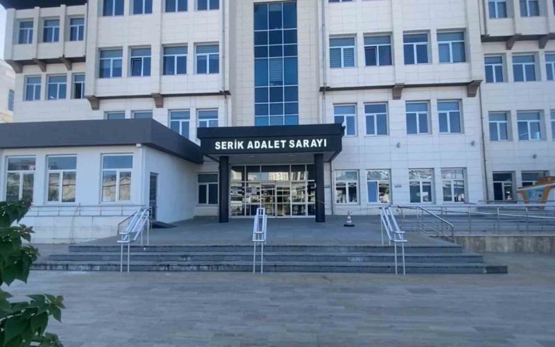 Serik’te ’tefecilik’ ve ’kara para aklama’ operasyonunda 7 tutuklama
