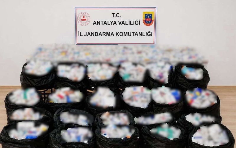 Gazipaşa’da 164 bin adet sentetik hap ele geçirildi
