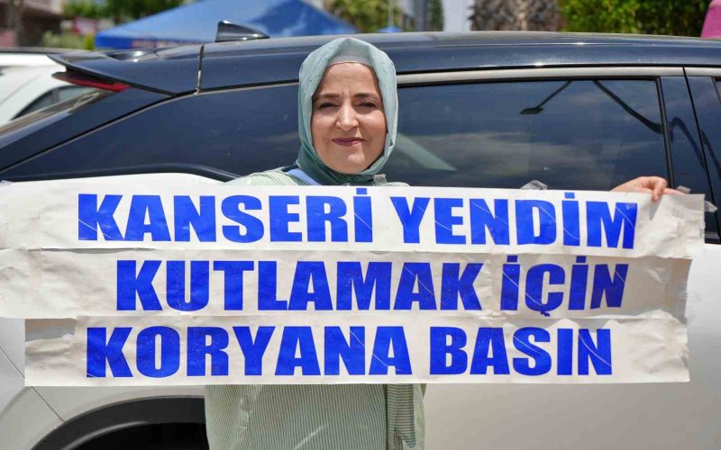 Antalya trafiğinde kornalar, kanseri yenen kadın için çaldı
