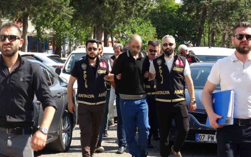 Antalya’da 12 yıl sonra aydınlanan cinayette 3 şüpheli tutuklandı
