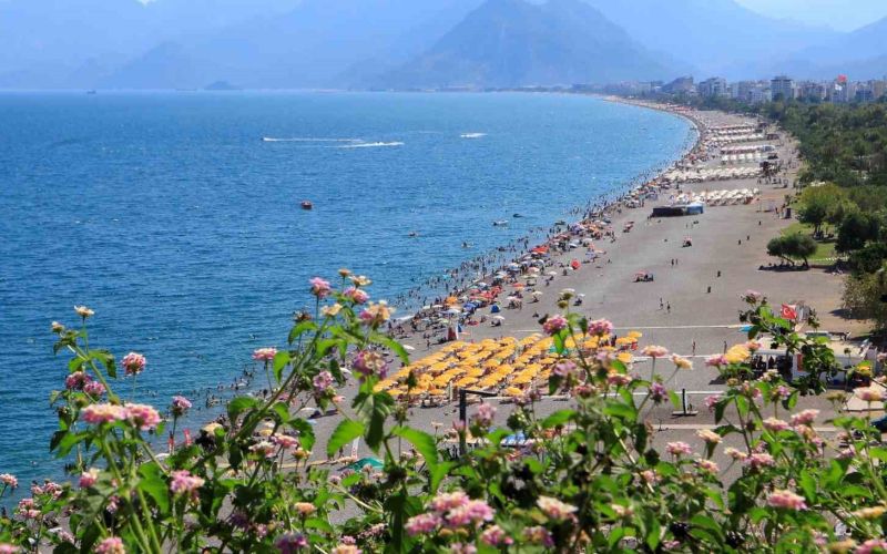 Turizmin başkenti ağustosta nitelikli tesislerde yüzde 95 doluluğa ulaştı
