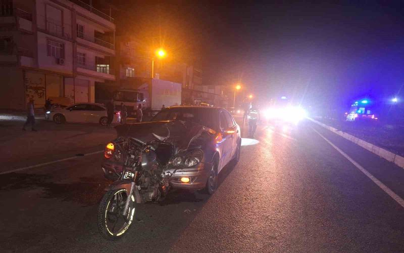 Otomobil motosiklete arkadan çarptı: 1 ölü, 1 ağır yaralı
