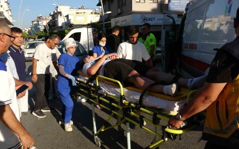 Otomobil ile motosiklet çarpıştı: 1 yaralı
