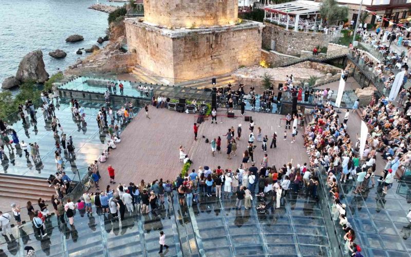 2 bin yıllık atmosferde sanat ve manzara buluştu
