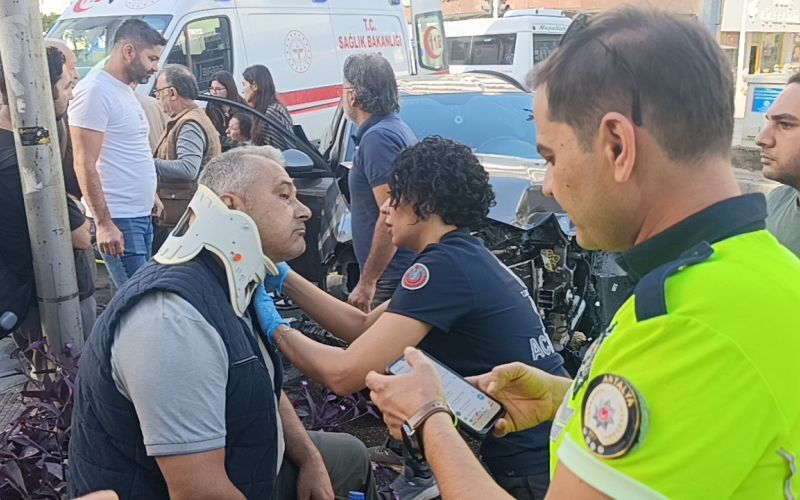 Kırmızı ışık ihlali yapan kamyonet ortalığı savaş alanına çevirdi: 2 yaralı
