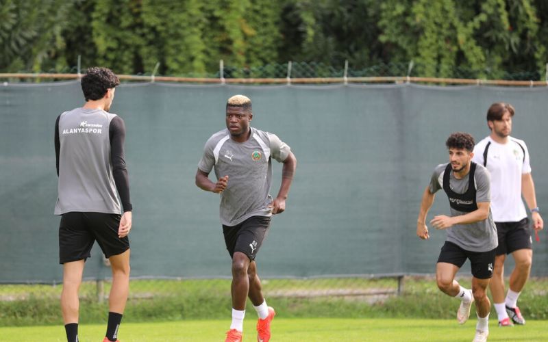 Alanyaspor, 12 Bingölspor maçına hazır
