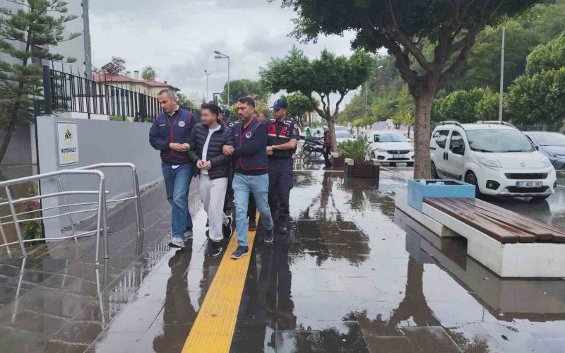Plakasız motosikletle gelip kurşun yağdırdılar
