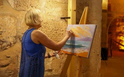 11 Ukraynalı kadının hazırladığı ‘Sanatçıların Gözünden Alanya’ sanat sergisi açıldı
