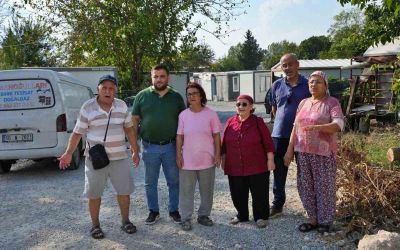 Antalya’da çok hisseli araziye konulan konteynerlerdeki jeneratör sesleri mahalleliyi çileden çıkardı
