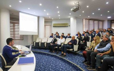 Manavgat Belediyesi’nden çalışanlara iş güvenliği eğitimi
