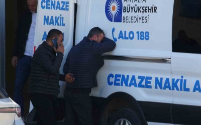 Babanın 22 yaşındaki kızına vedası yürekleri burktu
