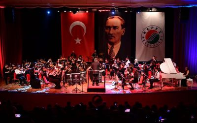 Müziğin genç yetenekleri Kepez’de yetişiyor
