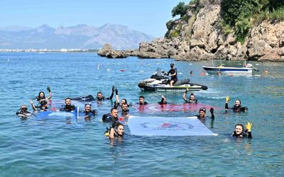 Muratpaşa’nın mavi bayrakları plajlara çekildi

