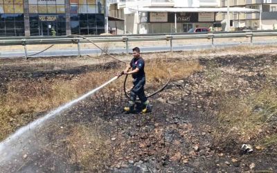 Manavgat’ta söndürülmeden atılan sigara sazlık yangınına neden oldu
