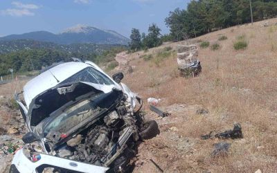 Şarampole uçan hafif ticari aracın sürücüsü yaralandı
