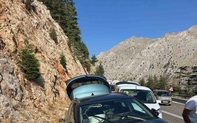 Antalya’da trafik kazası; 5 yaralı
