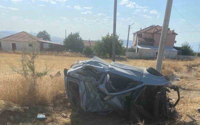 Kontrolden çıkan otomobil şarampole yuvarlandı: 1 ölü
