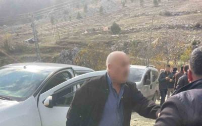 Alanya’da silahlı ve bıçaklı kavga kanlı bitti: 2 yaralı
