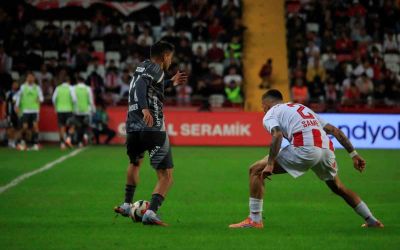 Trendyol Süper Lig: Antalyaspor: 1 - Beşiktaş: 3 (Maç sonucu)
