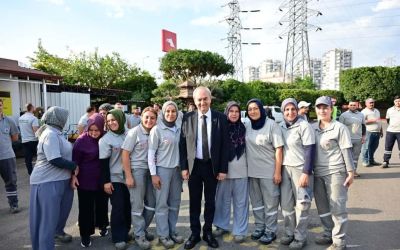 Kocagöz’den sezonluk işçilere belediyede daimi iş müjdesi
