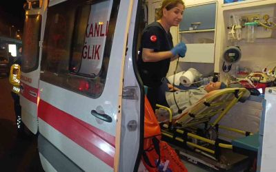 Antalya’da iki otomobil çarpıştı: 1 yaralı
