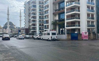 Alanya’da sokakta kadına saldırıda bulunan şahıs yakalandı
