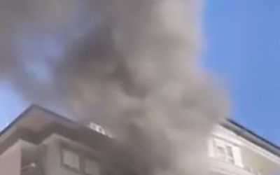 Alanya’da 5 katlı binada korkutan yangın
