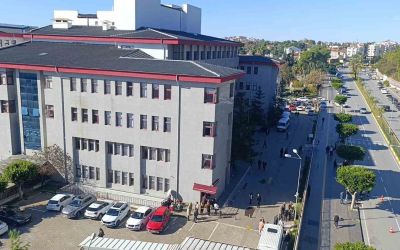 Manavgat Belediyesi rüşvet soruşturmasında 9’u tutuklu 41 sanığın yargılanmasına başlandı
