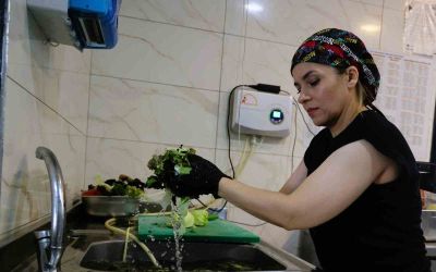 Büyükşehir EKDAĞ tesislerinde sebze ve meyveler ozonlu su ve gazla yıkanıyor
